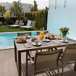 Harmony 4f House By Ici Villa *