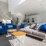 Harmony 4f House By Ici Villa