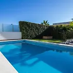 Harmony 4f House By Ici Αλμπουφέιρα
