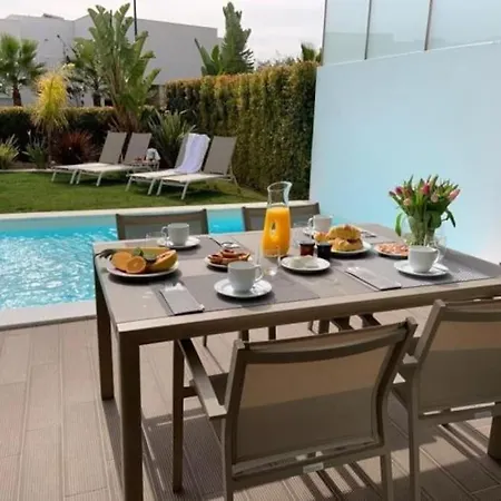 Harmony 4f House - Privat Heated Pool & Privacy & Villa *