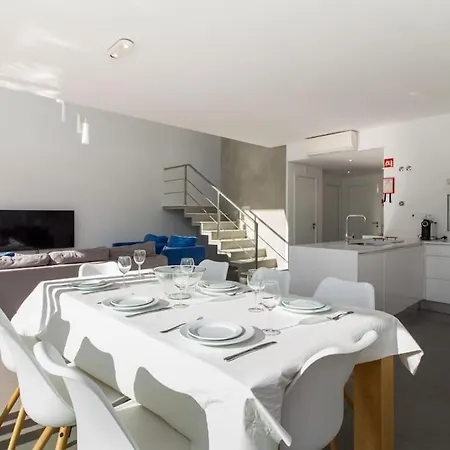 Vila Harmony 4f House By Ici
