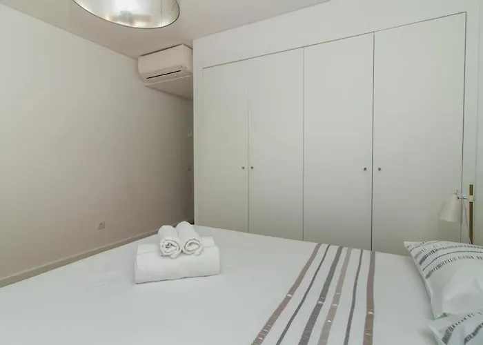 Harmony 4f House - Privat Heated Pool & Privacy & Villa *